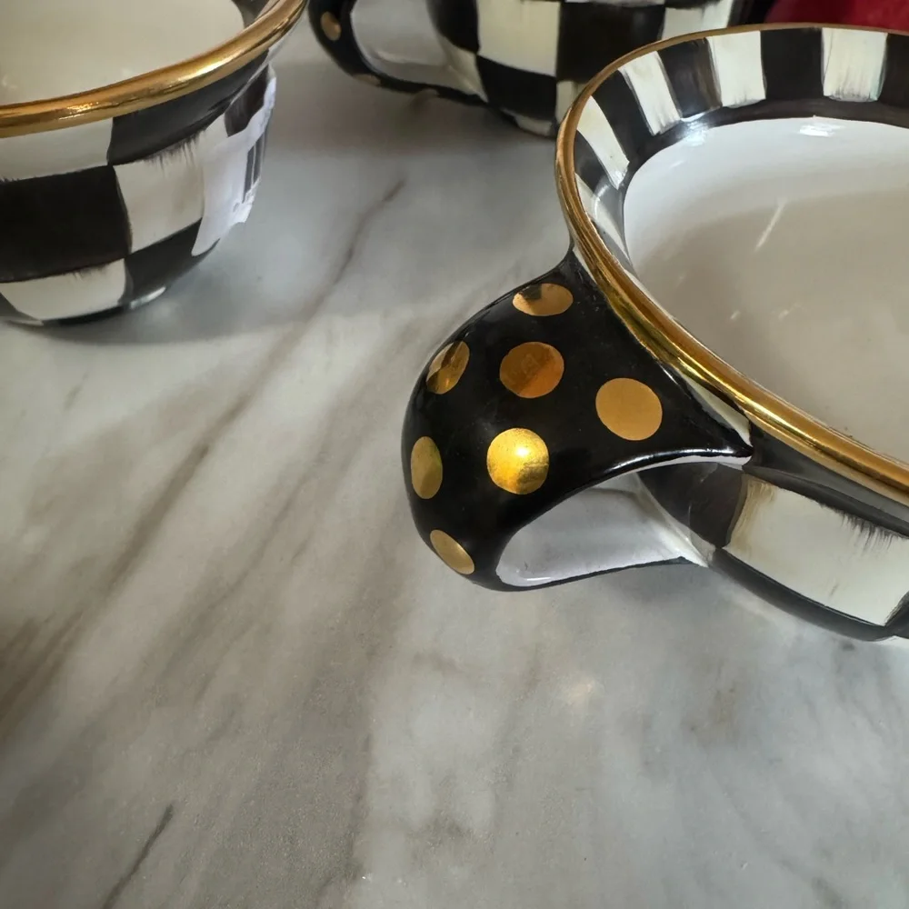 MacKenzie-Childs Courtly Check Tea cups with Gold Accents - Picture 5 of 9